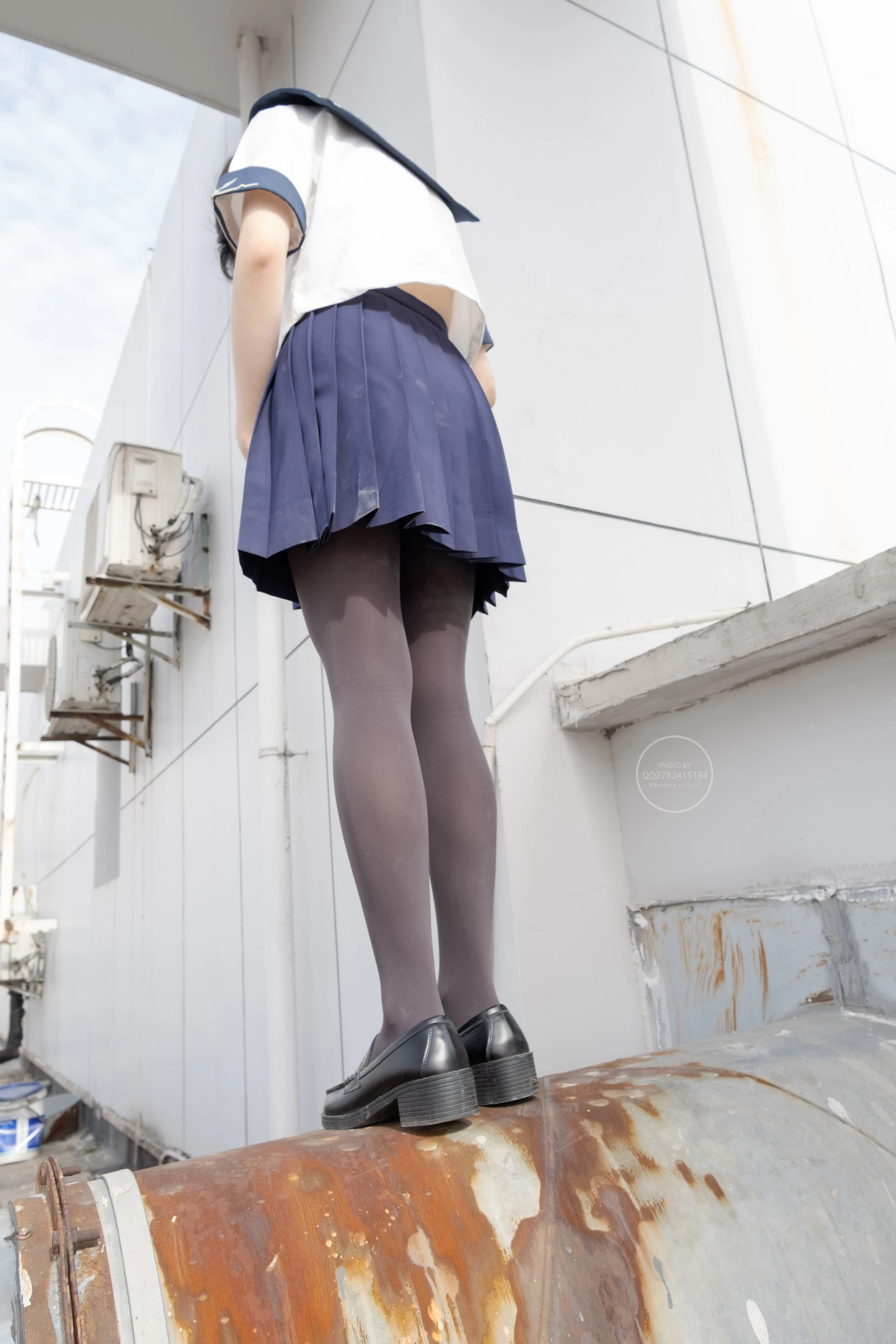 森萝财团 有料 NO.039 小香 天台上的JK灰丝美少女 [90P]插图7